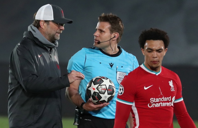 深入一线学习，英超与中国足协启动第三期青训教练培训