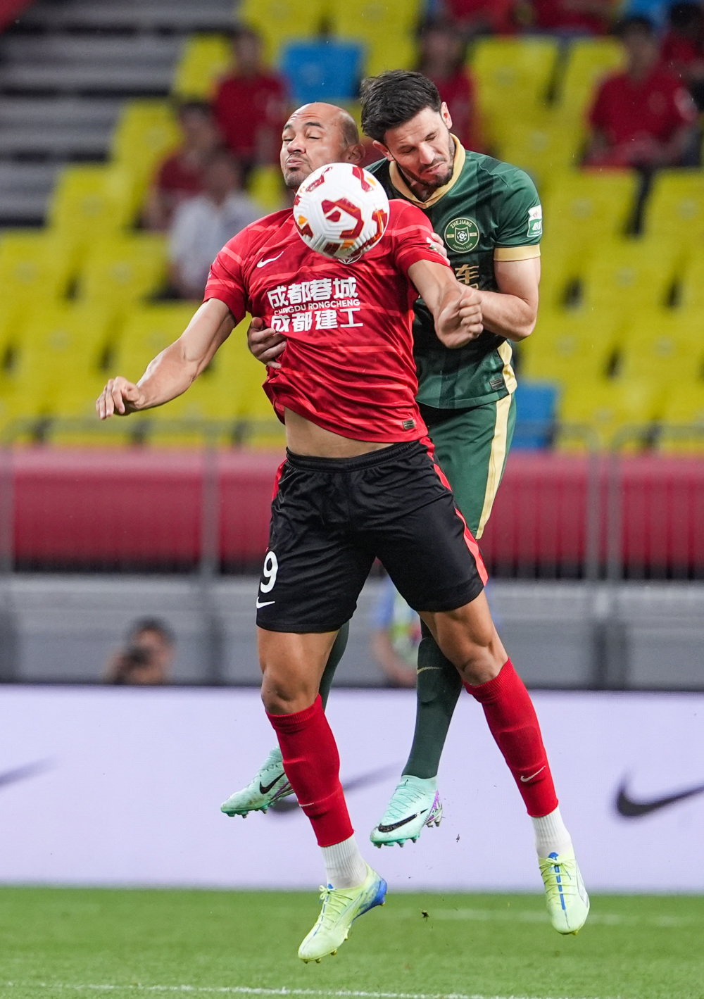 泰伦·卢：博格丹&米勒参与合练，小琼斯进行个人专项训练