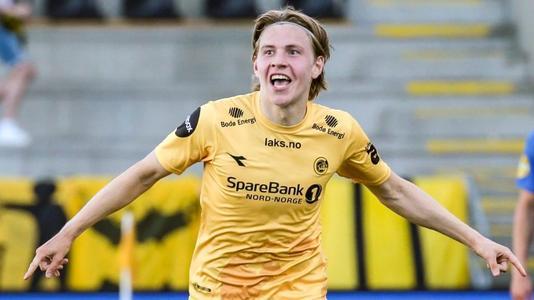 铜梁龙致谢蓉城：期待成渝两地共同推动西部足球事业蓬勃发展