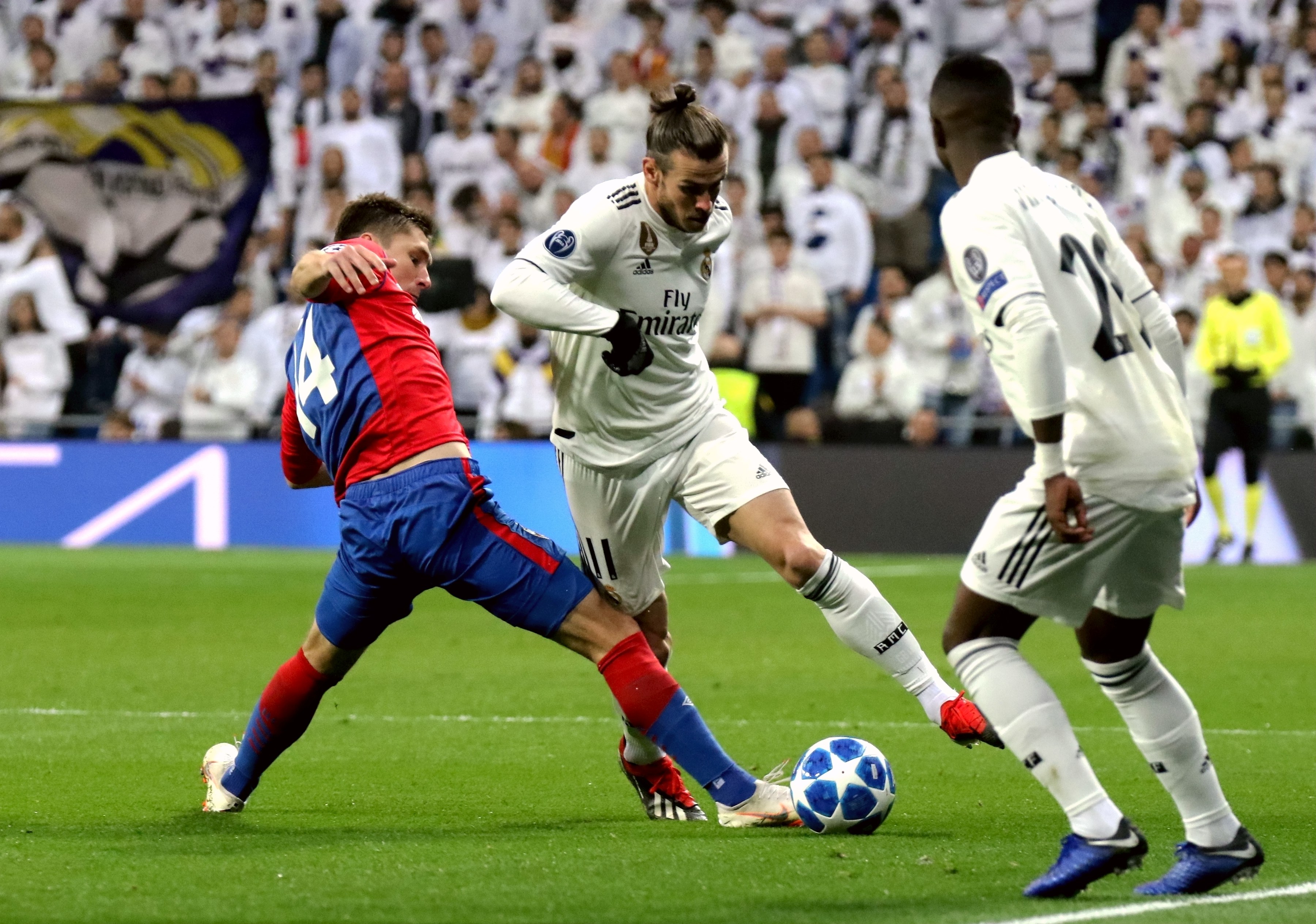 女子篮球联盟赛季焦点球员表现