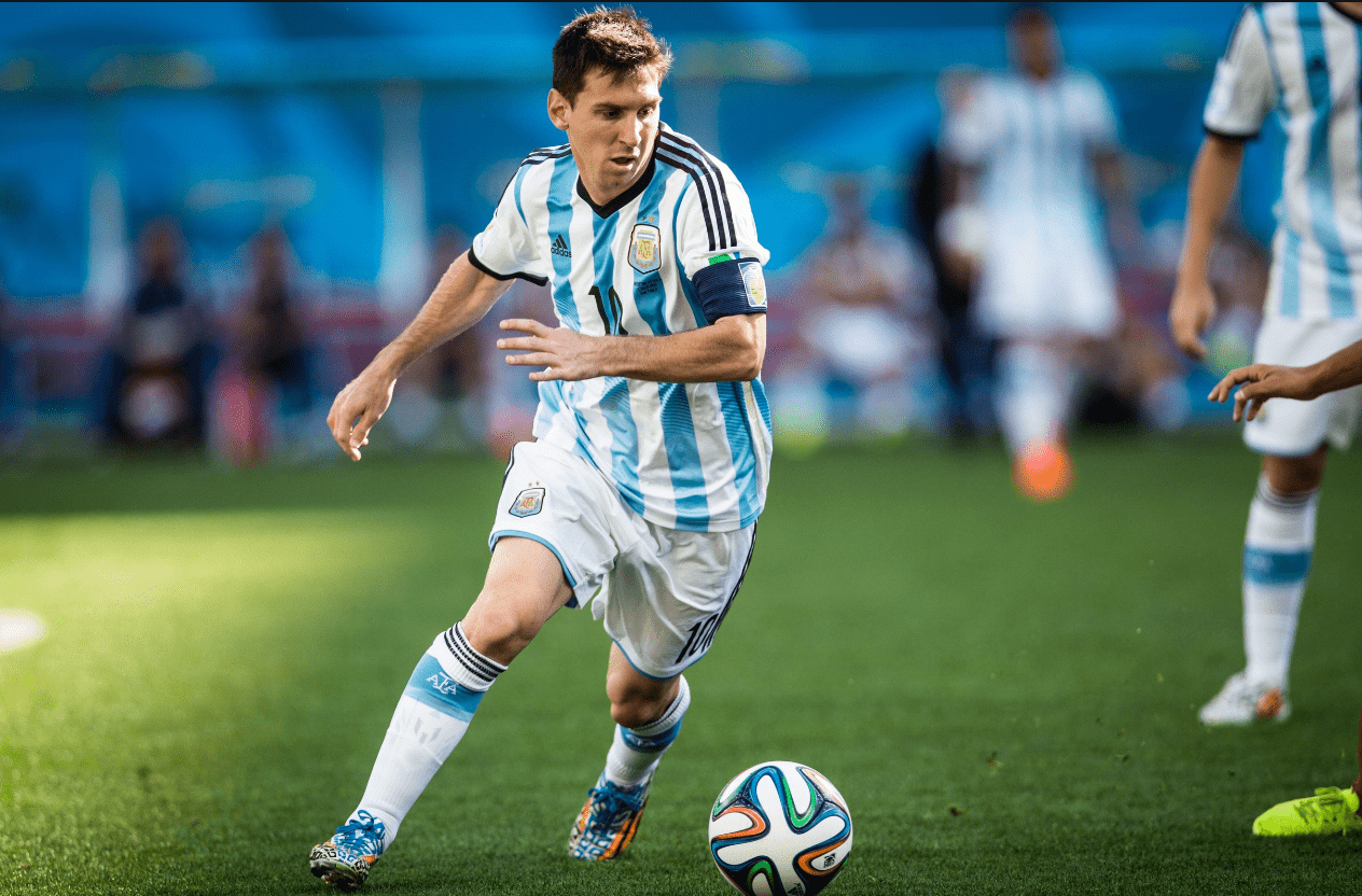 战车轰鸣！德国第21次晋级世界杯正赛，此前夺得4冠4亚4季