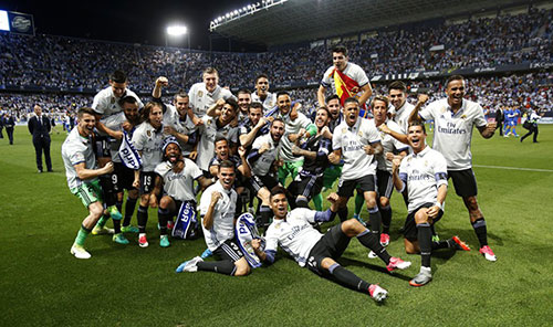 2分，又是2分！顶薪中锋被34岁老将羞辱，球迷嘲讽：这表现真的可以