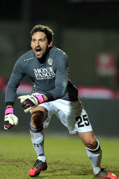 中国U17vs文莱U17：邝兆镭、万项首发，何思凡、金昱成出战