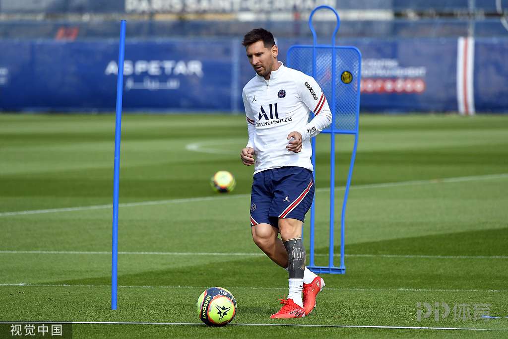 名宿：我不会让弗拉泰西当替补，任何比赛任何对手他都能进球